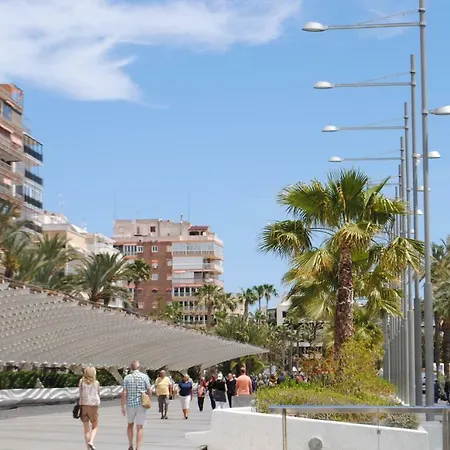 شقة Casablanca Penthouse With Private Roof Terrace 70m2 تورّيفيِخا